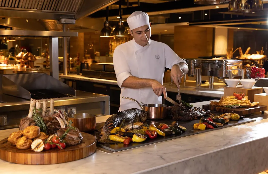 Sheraton Grand Hotel, Dubai-1